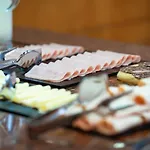 Aubi 호텔 산 안토니 드 칼론헤