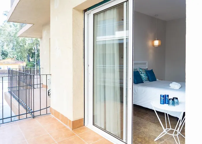 Aubi 호텔 산 안토니 드 칼론헤