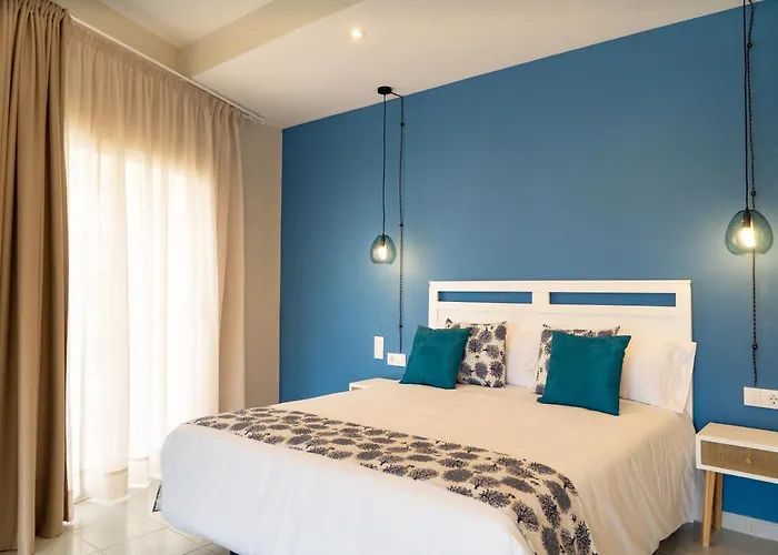 Aubi Hotel