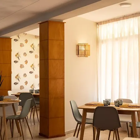Aubi Hotel