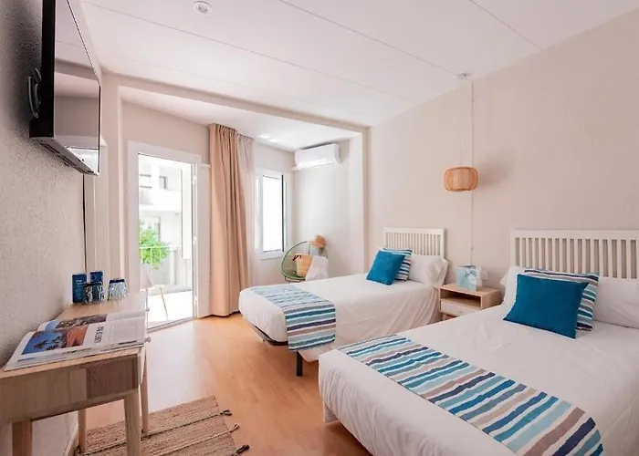 Aubi Hotel 2*